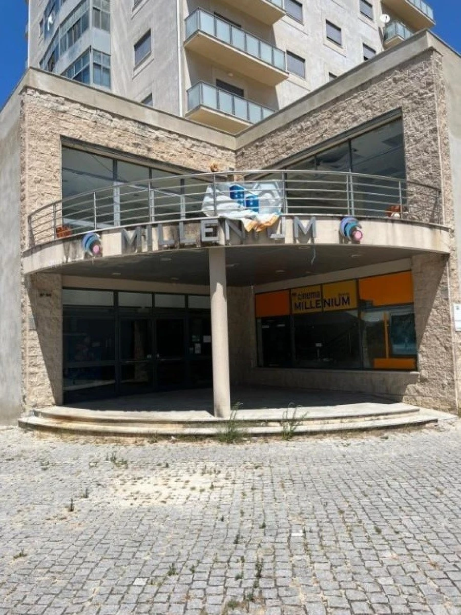 Loja para Venda em Abrantes (São Vicente e São João) e Alferrarede Foto 2