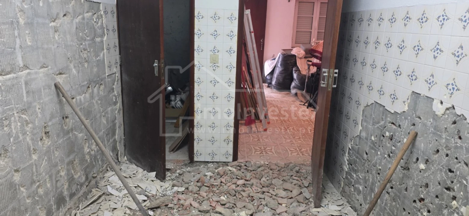 Moradia T3 para Venda em Idanha-A-Nova e Alcafozes Foto 11