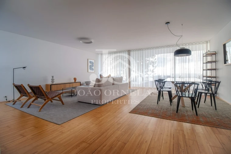 Moradia T3 para Venda em São Martinho Foto 9