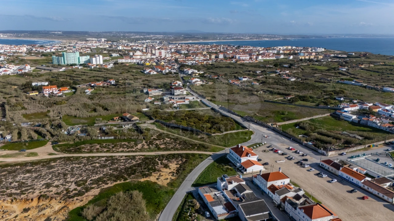 Terreno para Venda em Peniche Foto 11