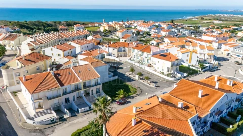 Terreno para Venda em Atouguia da Baleia