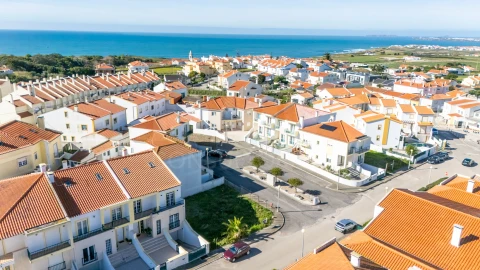 Terreno para Venda em Atouguia da Baleia