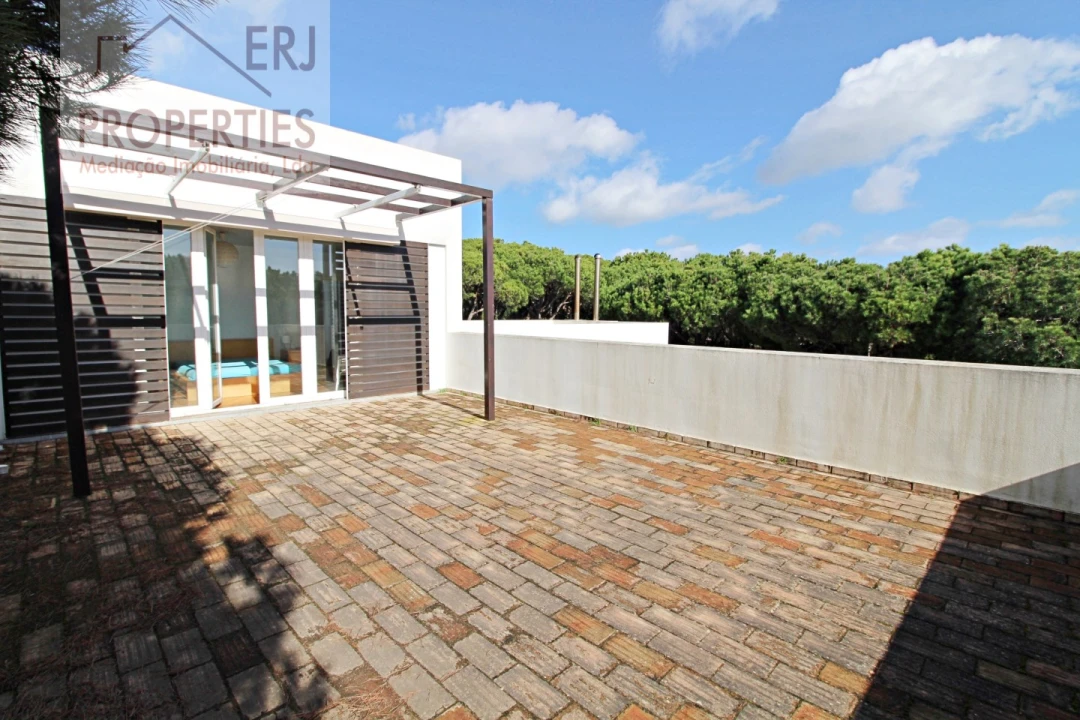 Moradia T5 para Venda em Castro Marim Foto 33