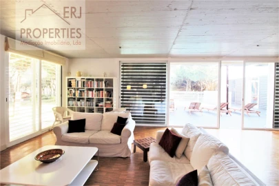 Moradia T5 para Venda em Castro Marim