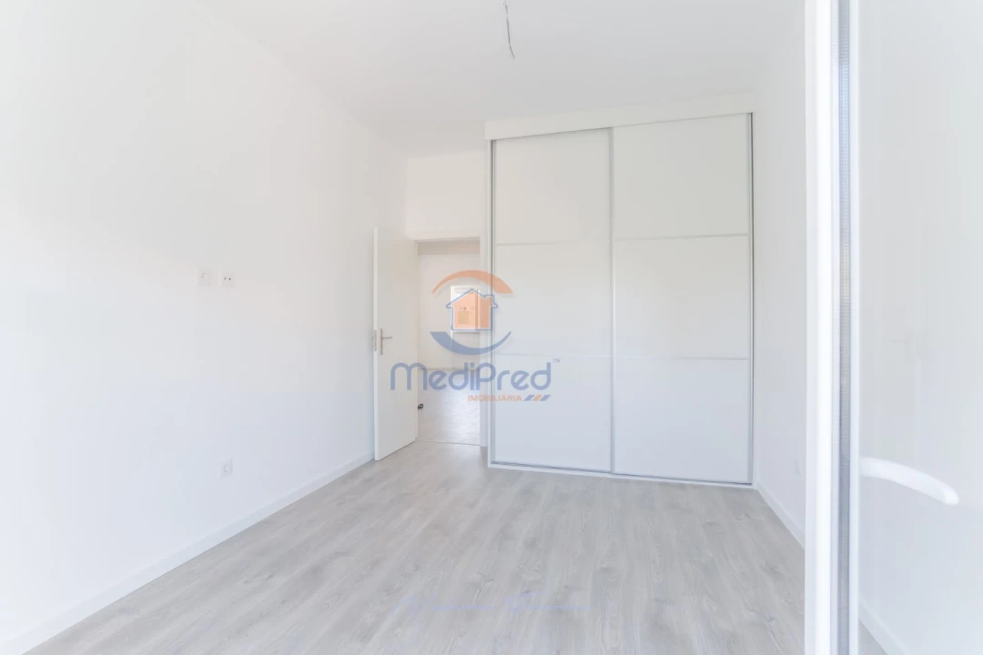 Apartamento T1 para Venda em Alto do Seixalinho, Santo André e Verderena Foto 6