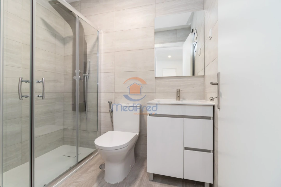 Apartamento T1 para Venda em Alto do Seixalinho, Santo André e Verderena Foto 8