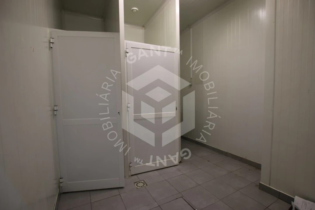 Armazém para Venda em Corroios Foto 31