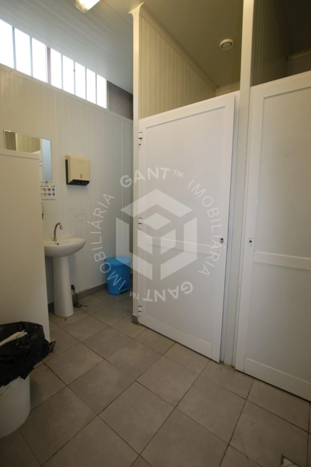 Armazém para Venda em Corroios Foto 33