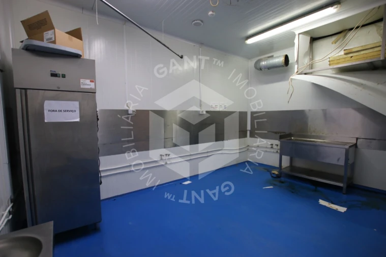 Armazém para Venda em Corroios Foto 23