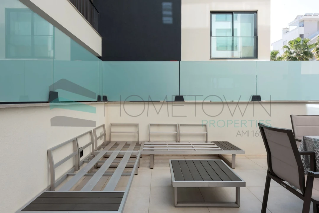Apartamento T2 para Venda em Quarteira Foto 19