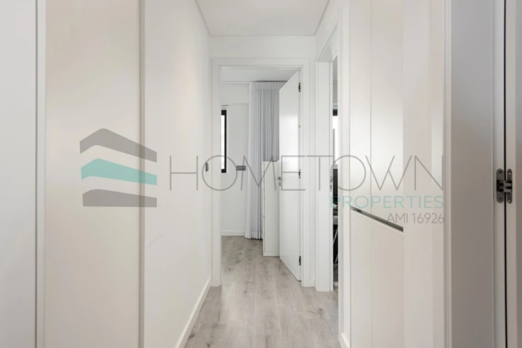 Apartamento T2 para Venda em Quarteira Foto 13