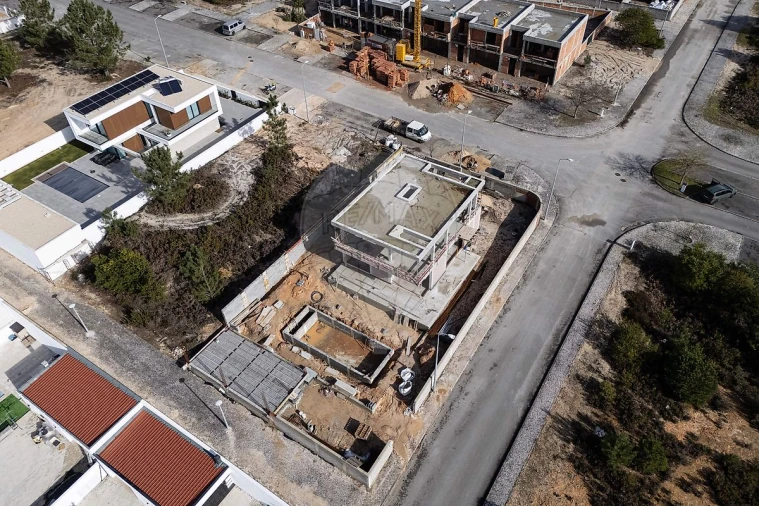 Moradia T5 para Venda em Rio Maior Foto 13