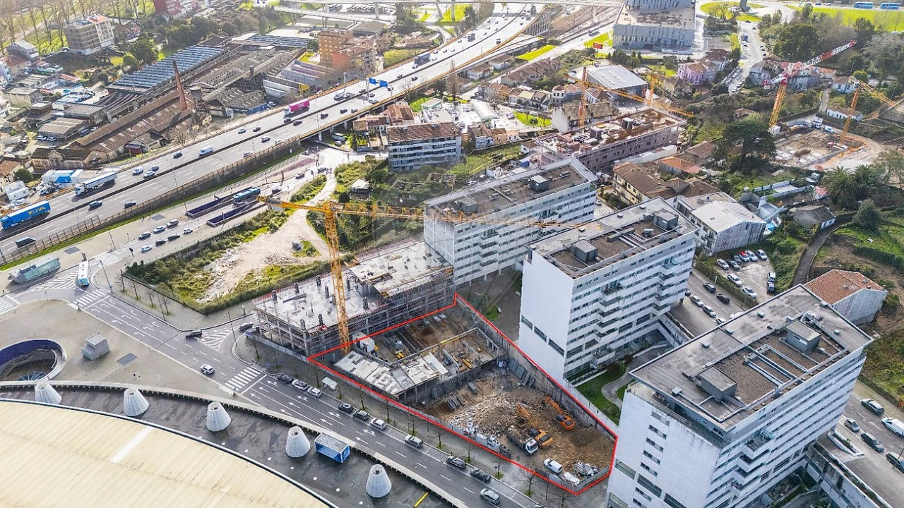 Apartamento T1 para Venda em Campanhã Foto 13