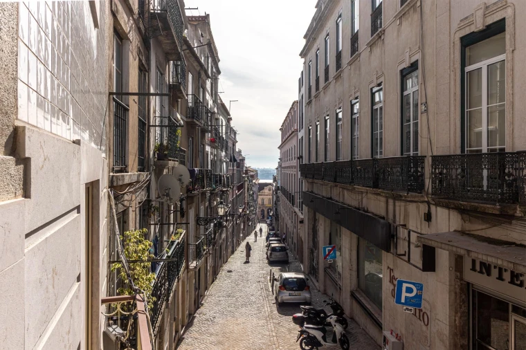Apartamento T1 para Venda em Misericórdia Foto 25