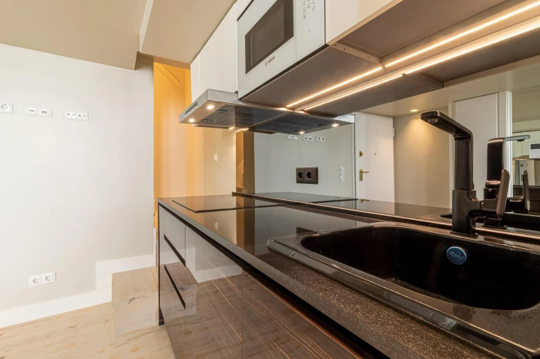 Apartamento T1 para Venda em Misericórdia Foto 4