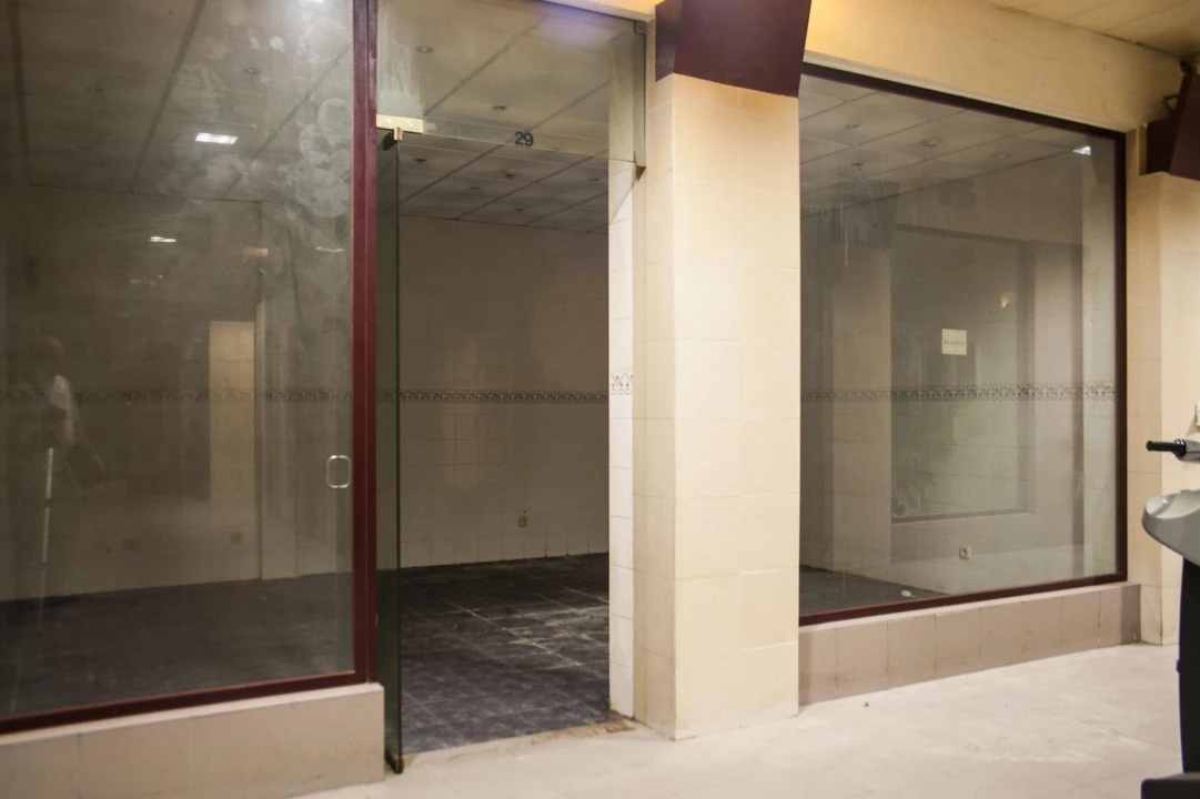 Negócio para Venda em Póvoa de Santa Iria e Forte da Casa Foto 4