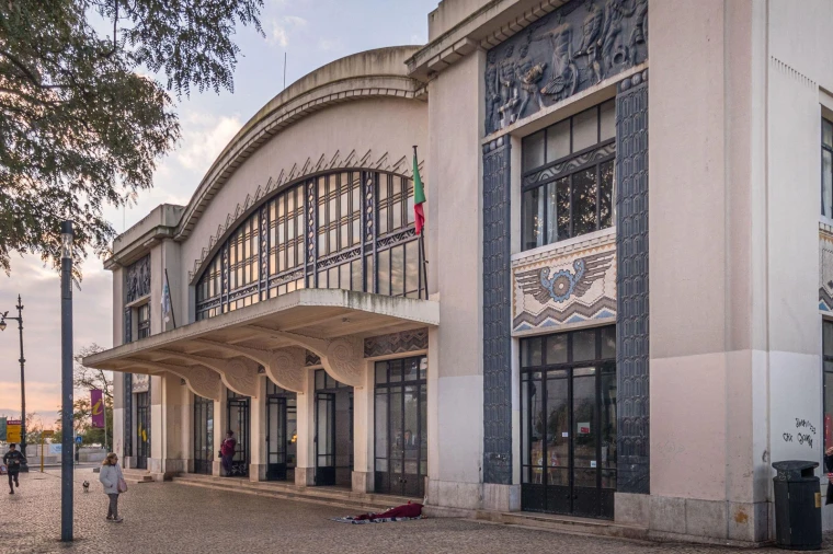 Negócio para Venda em Misericórdia Foto 2