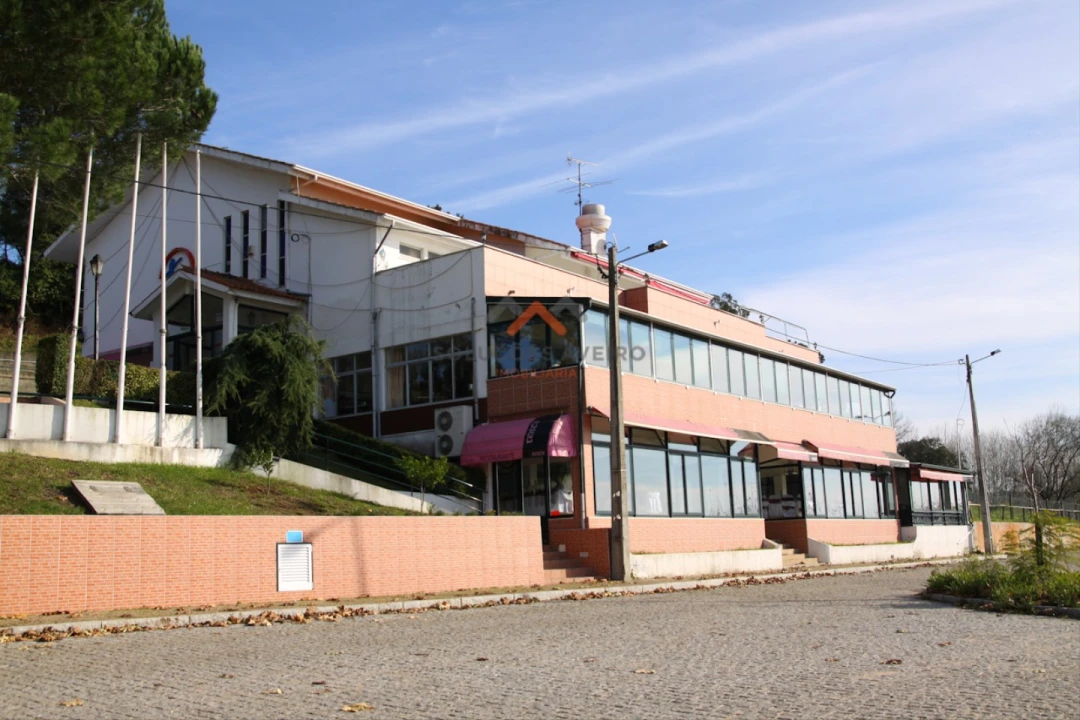 Negócio para Venda em Travassô e Óis da Ribeira Foto 6