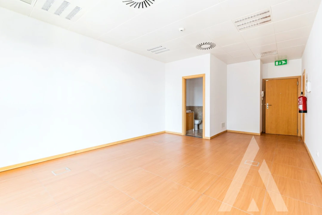 Escritório para Venda em Parque das Nações Foto 3