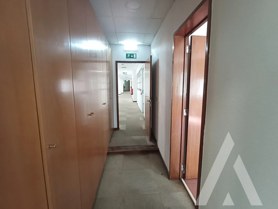 Escritório para Venda em Avenidas Novas Foto 11