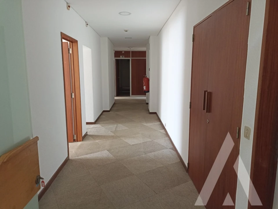 Escritório para Venda em Avenidas Novas Foto 12