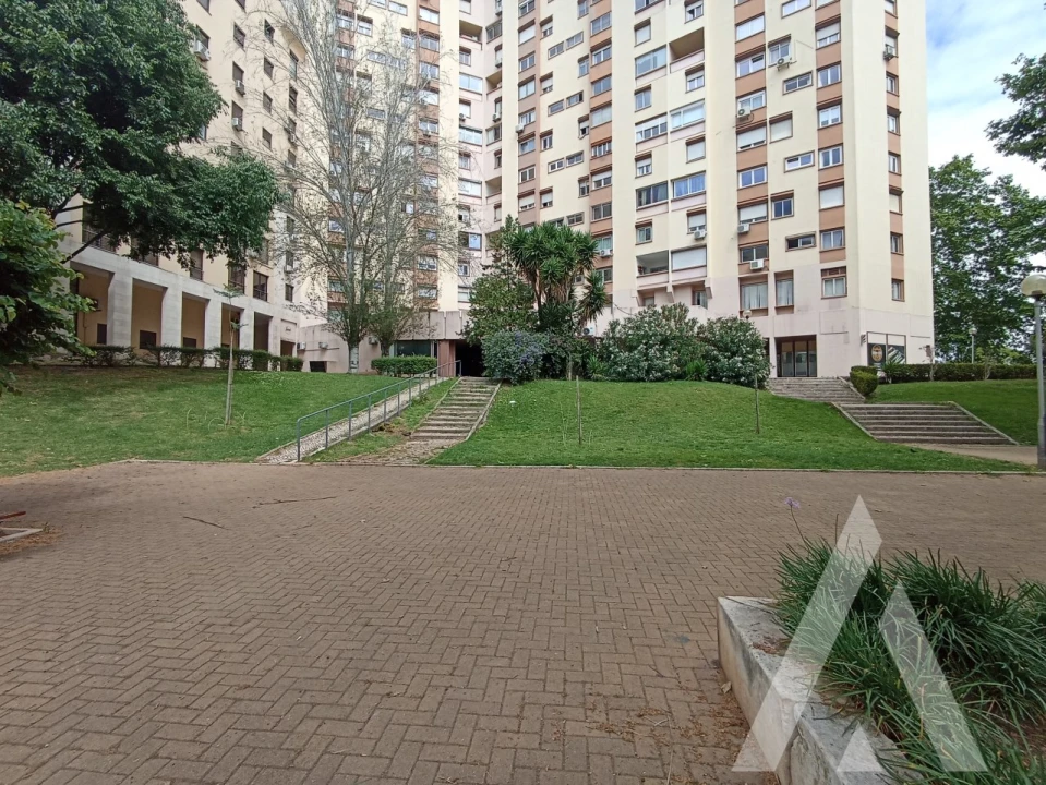 Escritório para Venda em Avenidas Novas Foto 31