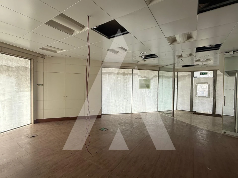 Escritório para Venda em Marinha Grande Foto 2