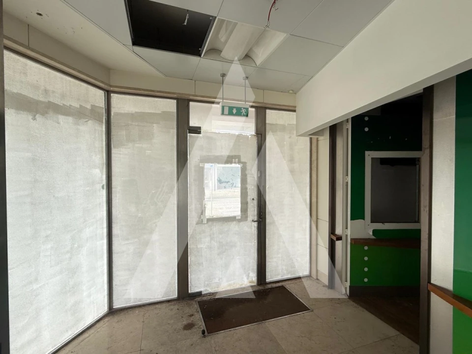 Escritório para Venda em Marinha Grande Foto 5