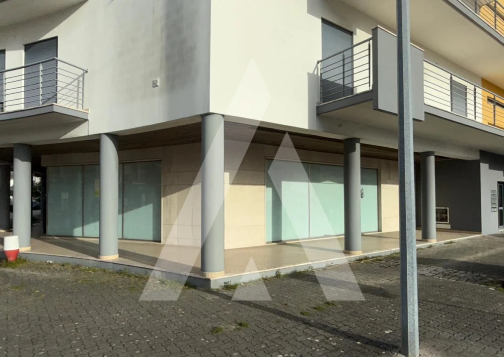 Escritório para Venda em Marinha Grande Foto 32