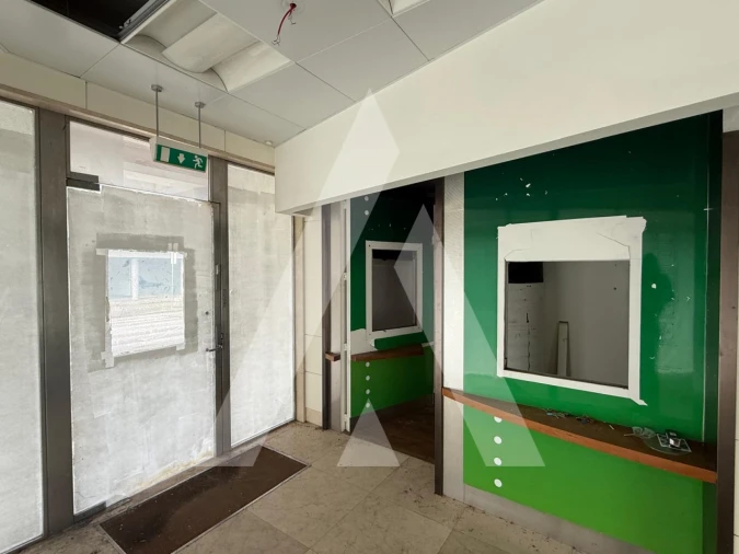 Escritório para Venda em Marinha Grande Foto 12