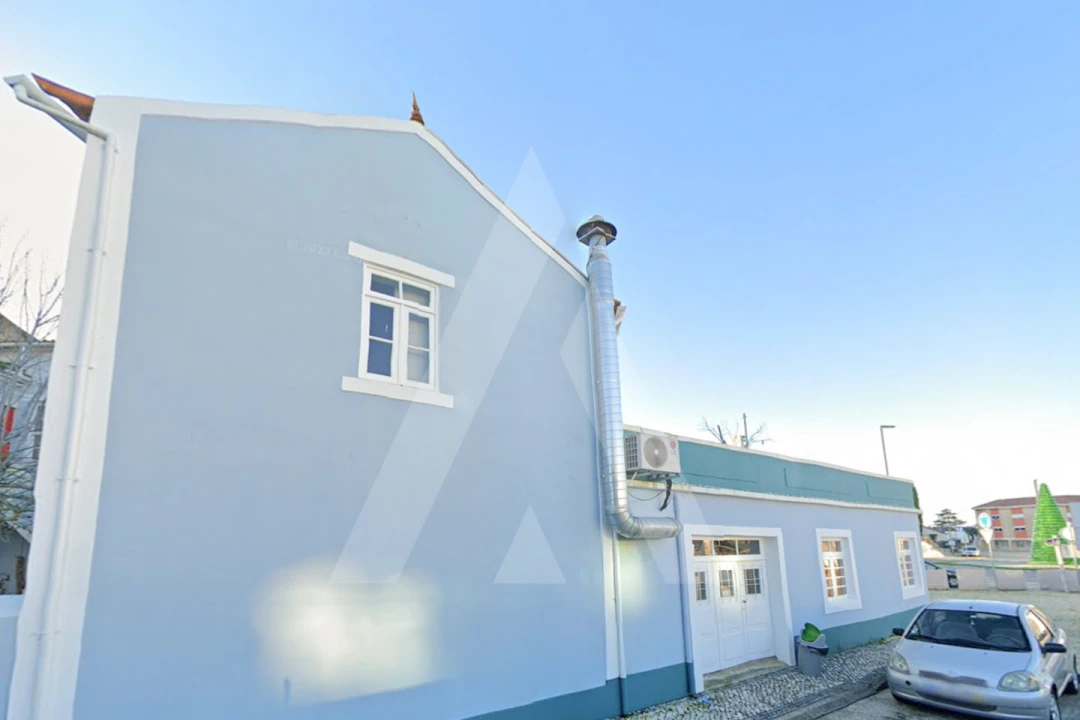 Prédio para Venda em Arcos e Mogofores Foto 5