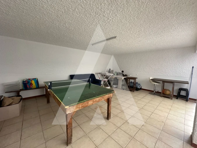 Moradia T4 para Venda em Oiã Foto 28