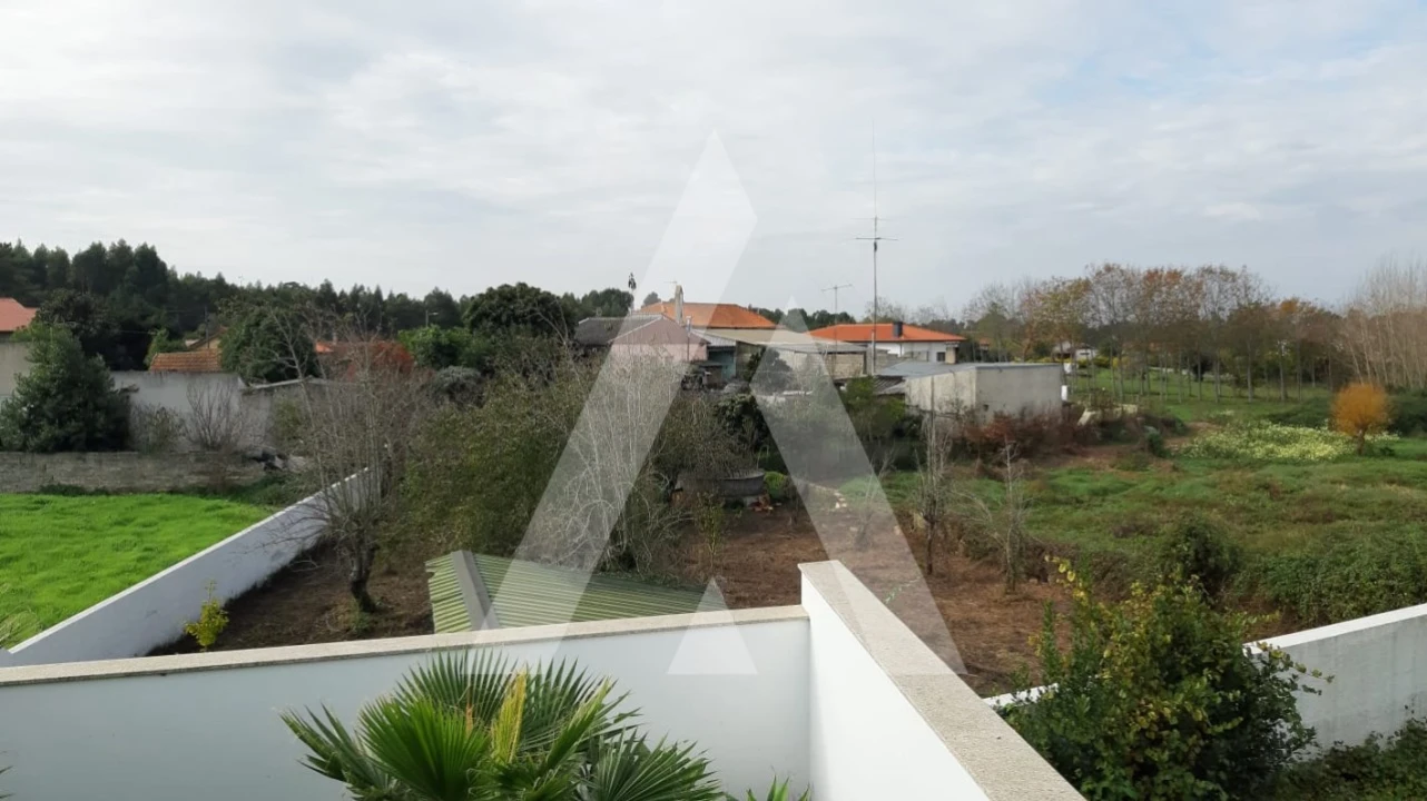 Moradia T3 para Venda em Bustos, Troviscal e Mamarrosa Foto 25