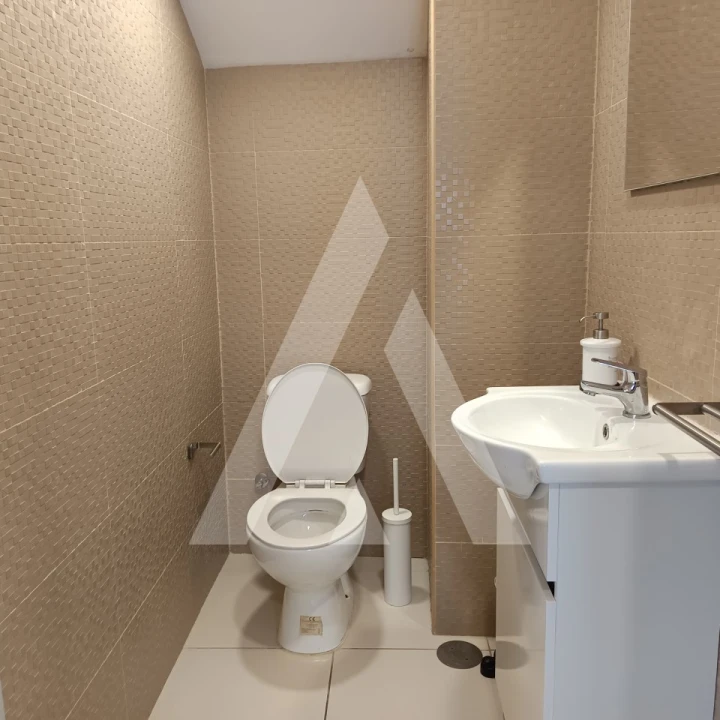 Moradia T4 para Venda em Aradas Foto 34