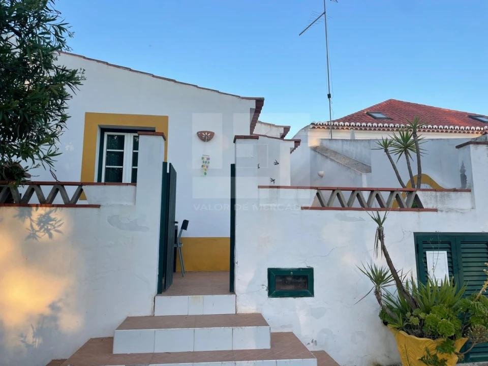 Moradia T5 para Venda em Corte do Pinto Foto 26