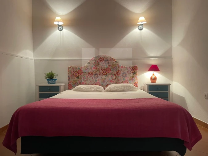 Moradia T5 para Venda em Corte do Pinto Foto 1