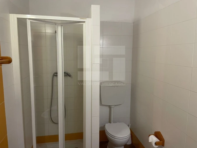 Moradia T5 para Venda em Corte do Pinto Foto 23