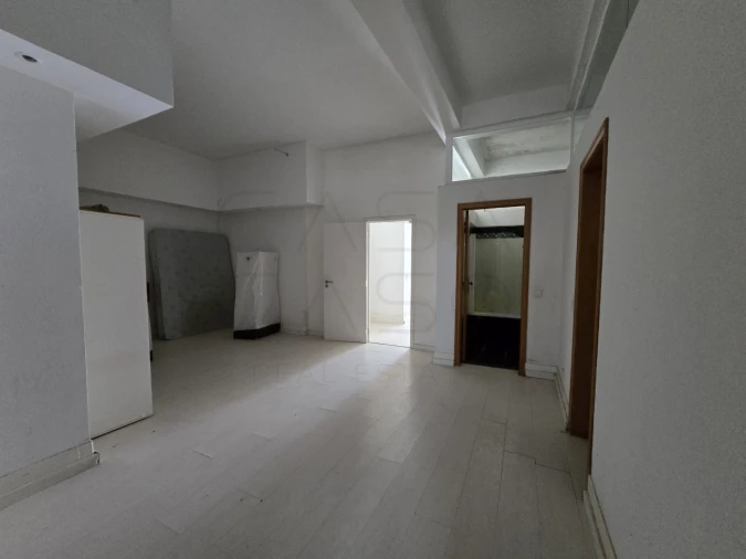 Loja para Arrendamento em Carvalhal Foto 10