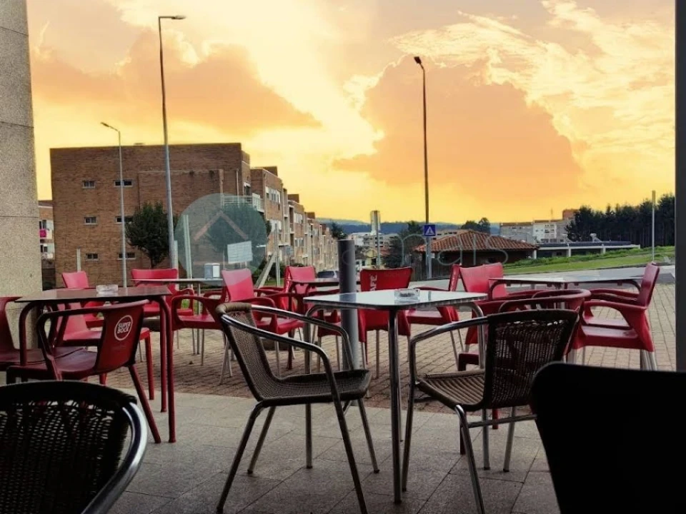 Loja para Venda em Valongo Foto 1