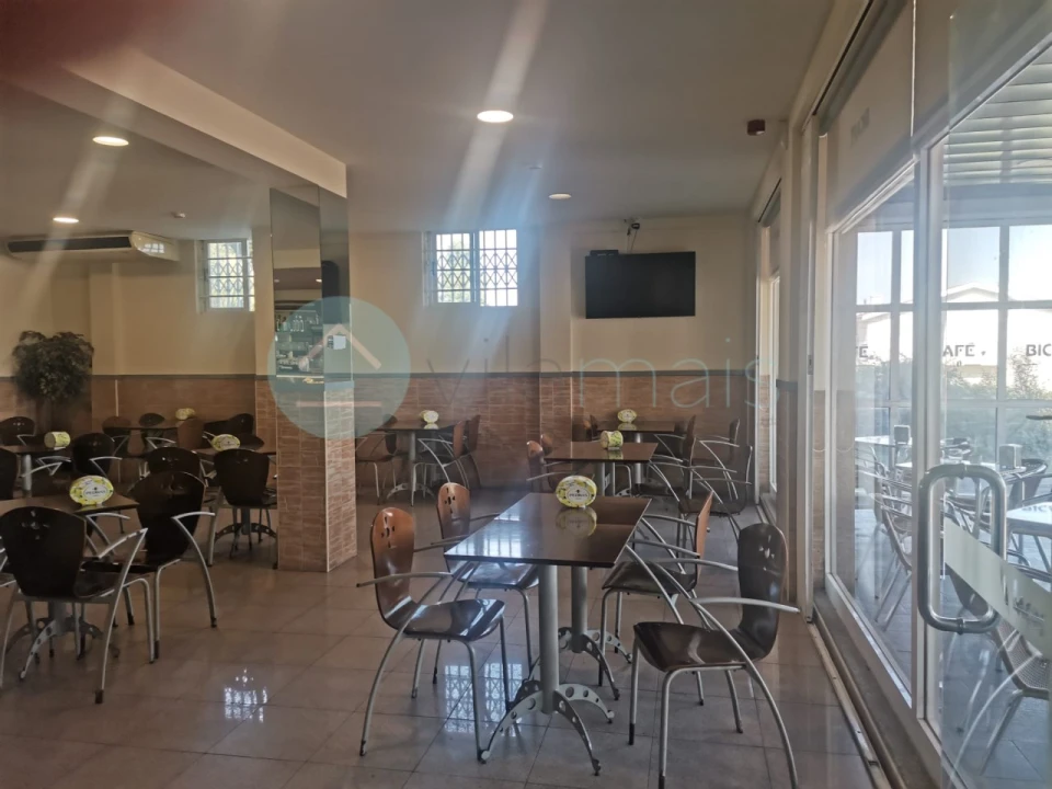 Loja para Venda em Valongo Foto 2