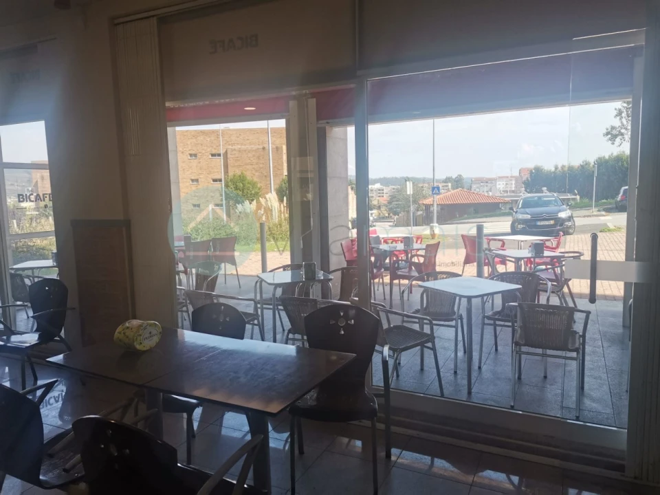 Loja para Venda em Valongo Foto 6