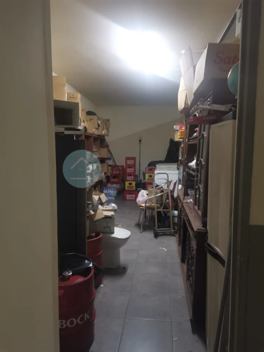 Loja para Venda em Valongo Foto 11