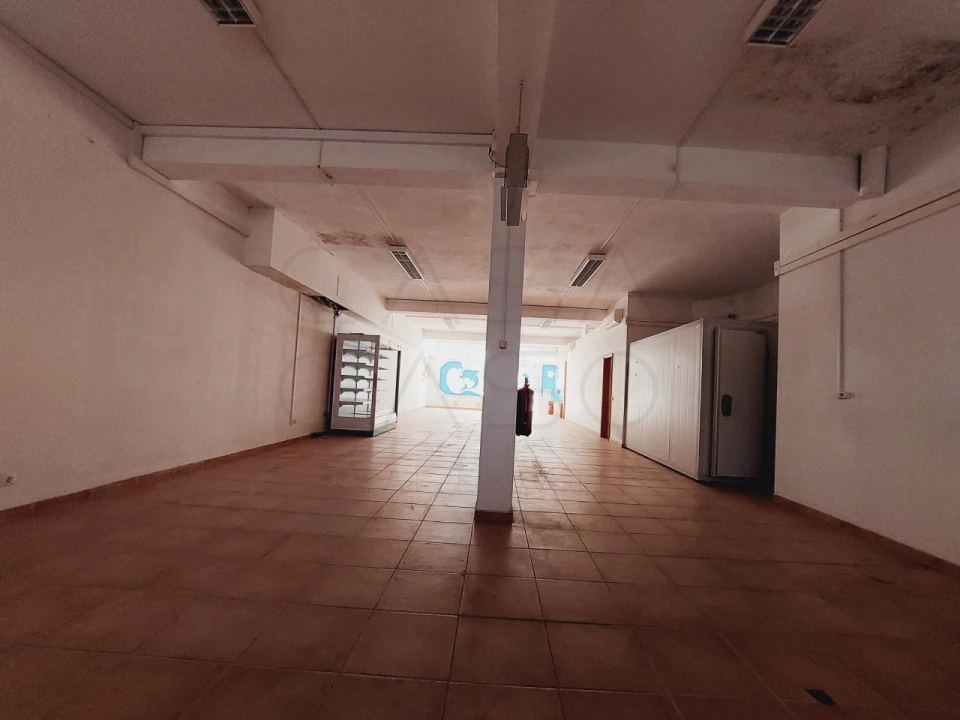 Loja para Arrendamento em Carvalhal Foto 6