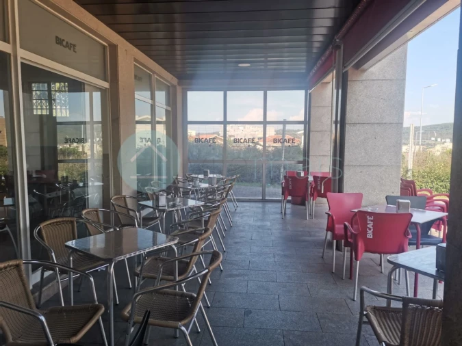 Loja para Cedência de Quotas em Valongo Foto 5