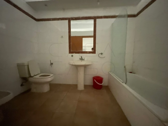 Loja para Arrendamento em Carvalhal Foto 15