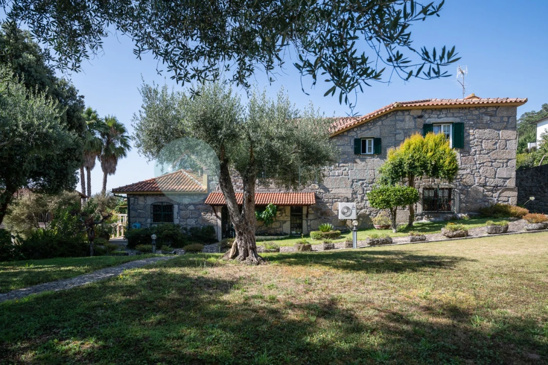 Quinta T6 para Venda em Monte Córdova Foto 36