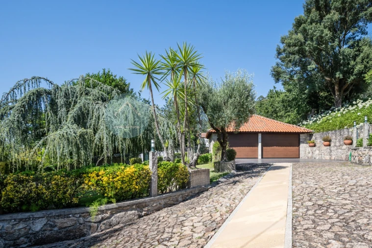 Quinta T6 para Venda em Monte Córdova Foto 21