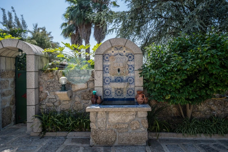 Quinta T6 para Venda em Monte Córdova Foto 24