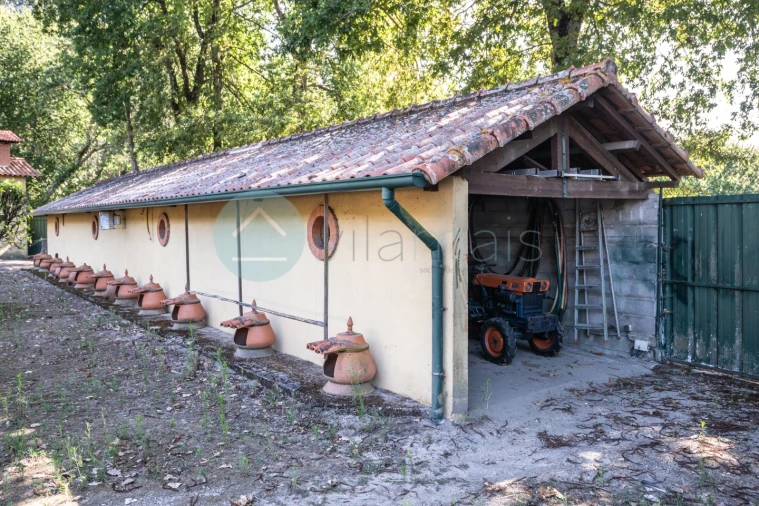 Quinta T6 para Venda em Monte Córdova Foto 43