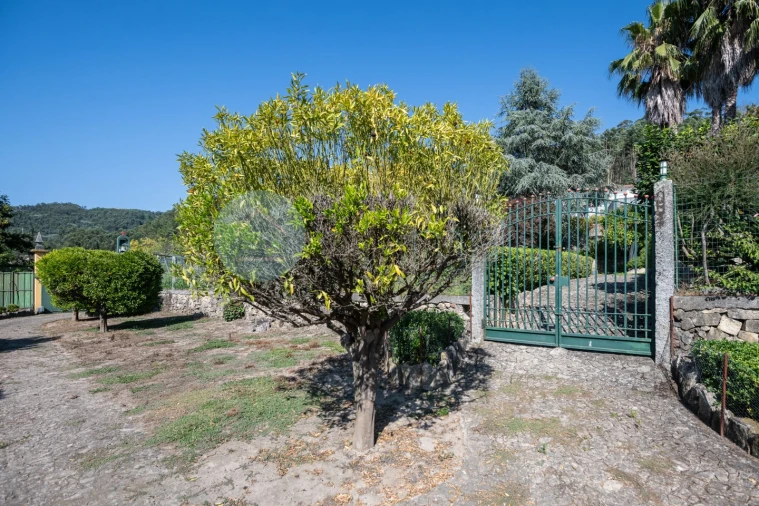Quinta T6 para Venda em Monte Córdova Foto 47